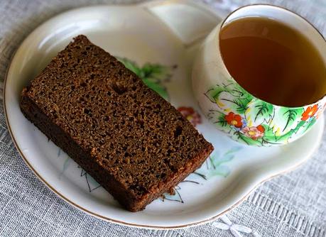 Classic Gingerbread Loaf Cake