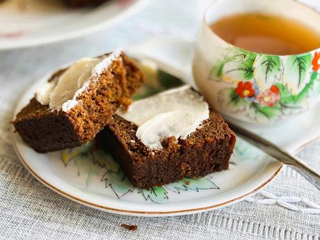 Classic Gingerbread Loaf Cake