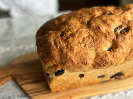 Cinnamon Raisin Batter Bread