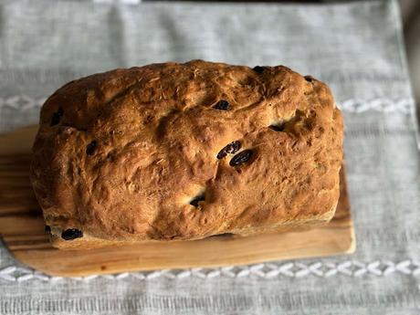 Cinnamon Raisin Batter Bread