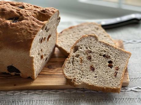 Cinnamon Raisin Batter Bread