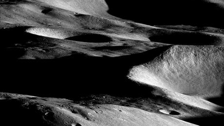 Moonquakes could pose ‘potential hazard’ to Artemis moon missions, study finds