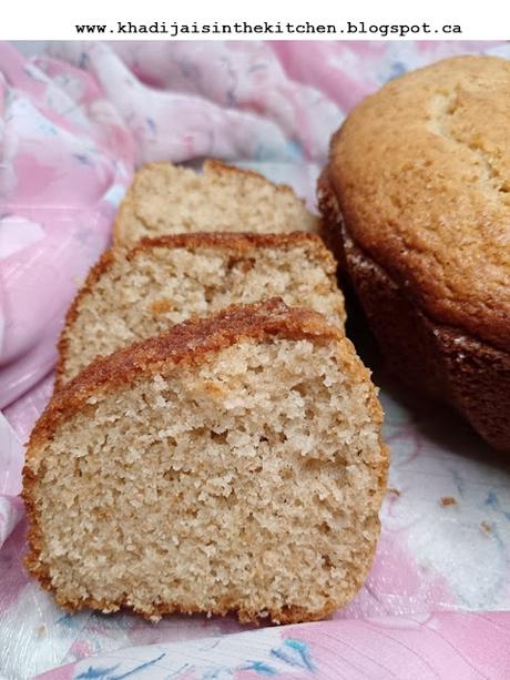 GÂTEAU À LA FARINE DE BLÉ ET AU YAOURT GREC / WHOLE WHEAT FLOUR GREEK YOGURT CAKE / BIZCOCHO DE HARINA INTEGRAL Y YOGUR GRIEGO /  كيك دقيق الفمح الكامل و الزبادي اليوناني