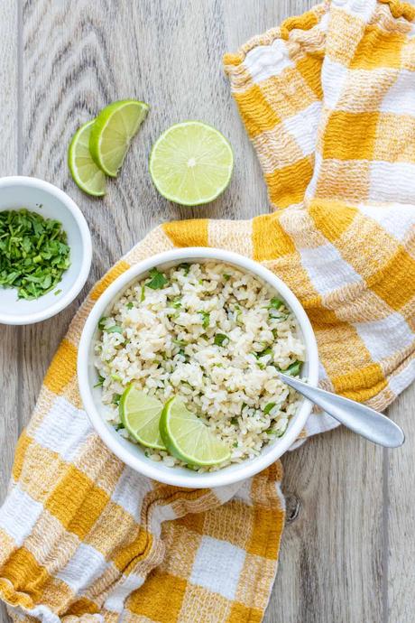 4 Ingredient Cilantro Lime Rice (Rice Cooker Recipe)