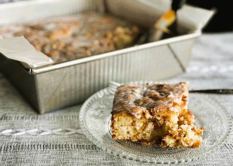 Honey Bun Cake