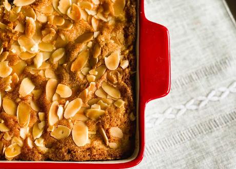 Pear Pudding with Custard