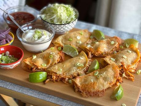 Crispy Shredded Chicken Tacos