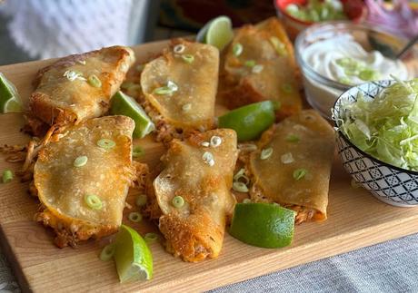 Crispy Shredded Chicken Tacos