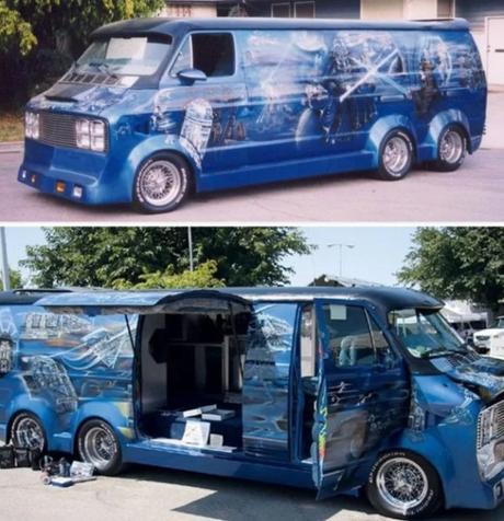 Star Wars-themed Modified Van