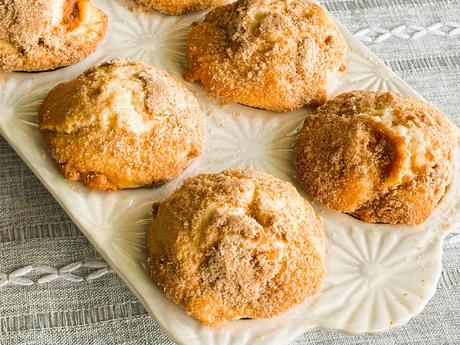 Apple Cinnamon Muffins