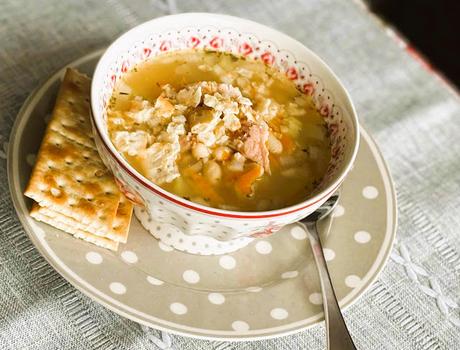 Easy Crockpot Ham & Bean Soup