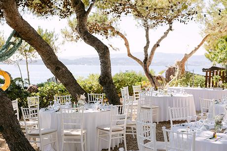 Boho seaside wedding with macrame and pampas grass | Charlotte & Conor