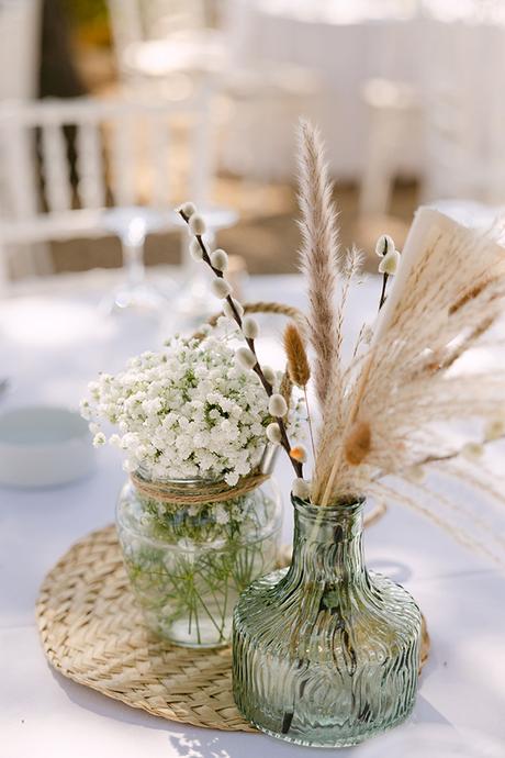 Boho seaside wedding with macrame and pampas grass | Charlotte & Conor