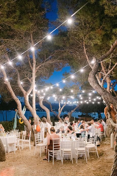 Boho seaside wedding with macrame and pampas grass | Charlotte & Conor