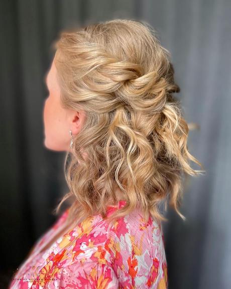 mother of the bride hairstyles easy swept half up cathrineheierenhansen