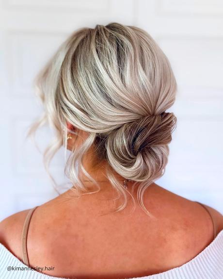 mother of the bride hairstyles low bun with loose curls kimannesley.hair