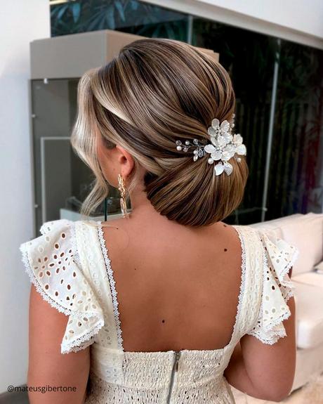 mother of the bride hairstyles elegant low chignon mateusgibertone