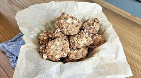 Oatmeal Almond Cookies