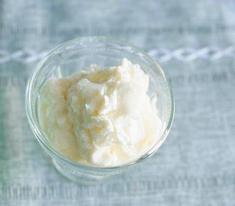 Easy Frozen Pear Yogurt