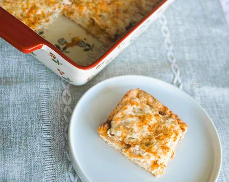 Tomato, Cheese & Onion Bread