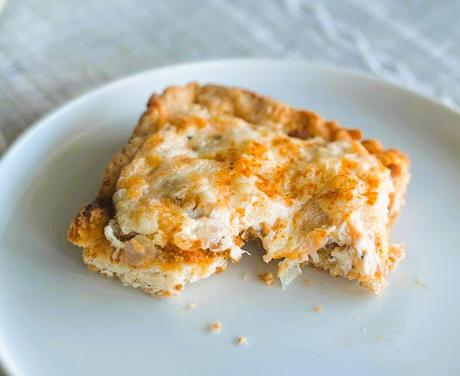 Tomato, Cheese & Onion Bread