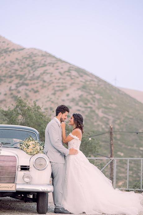 A romantic wedding with rustic charm | Maria & Petro