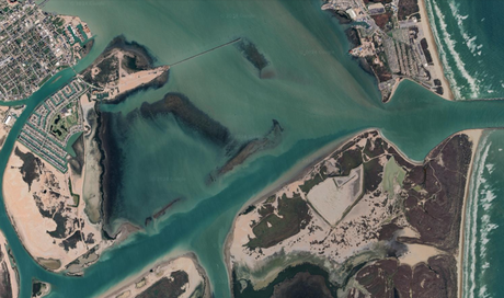 Coastal cities have a hidden vulnerability to storm-surge and tidal flooding − entirely caused by humans Coastal cities have a hidden vulnerability to storm-surge and tidal flooding − entirely caused by humans