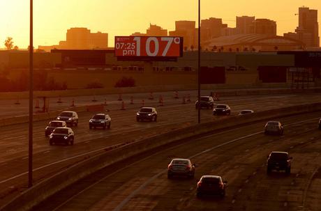 Phoenix ends a streak of 21 days of record heat in October