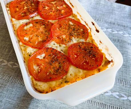 Baked Macaroni & Cheese with Sausage & Tomato