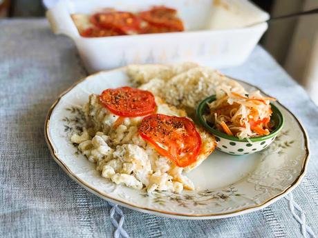 Baked Macaroni & Cheese with Sausage & Tomato