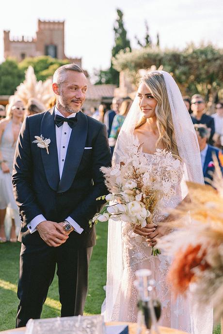 Boho chic wedding at Pyrgos Melissourgou | Helen & Aris