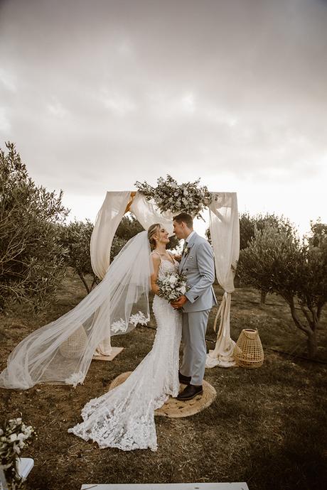 rustic-olive-grove-wedding-naxos_13