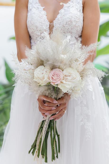 Gorgeous summer wedding in Naxos with a bohemian vibe | Lorraine & Eric