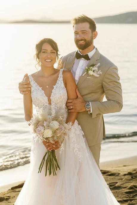 Gorgeous summer wedding in Naxos with a bohemian vibe | Lorraine & Eric