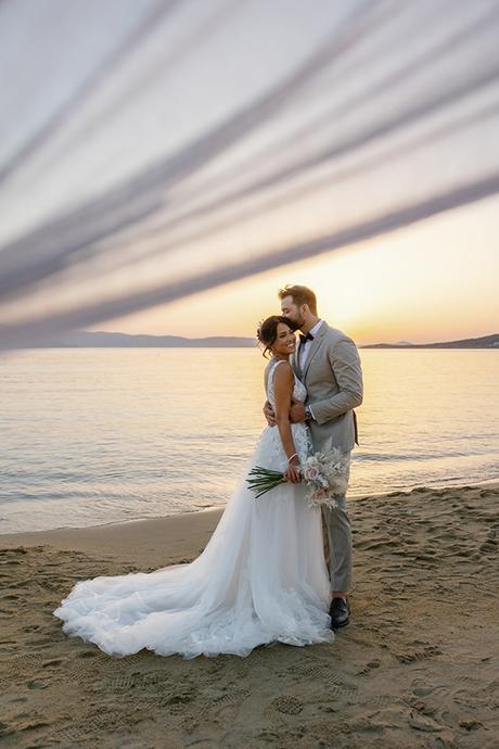 Gorgeous summer wedding in Naxos with a bohemian vibe | Lorraine & Eric