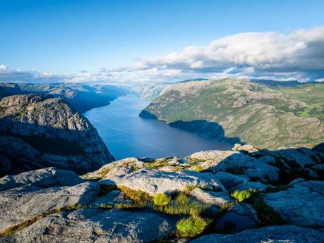 Norway Trekking and Hiking: Exploring Scenic Trails and Stunning Vistas