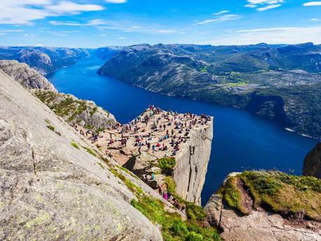 Norway Trekking and Hiking: Exploring Scenic Trails and Stunning Vistas