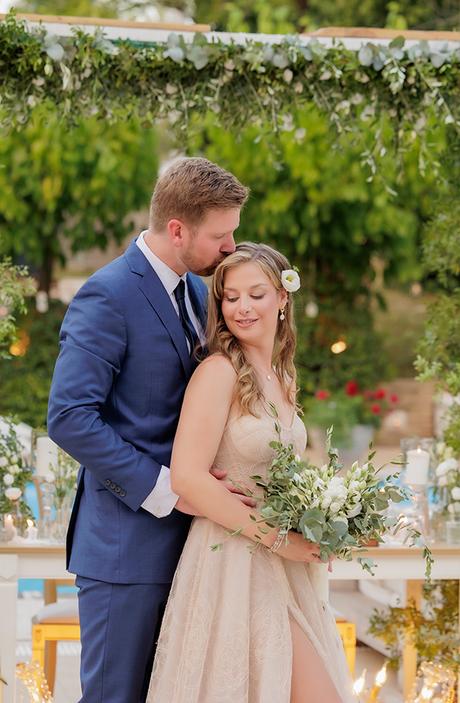 Timeless destination wedding in Ancient Olympia