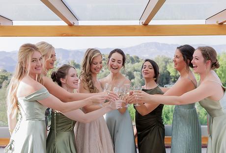 Timeless destination wedding in Ancient Olympia