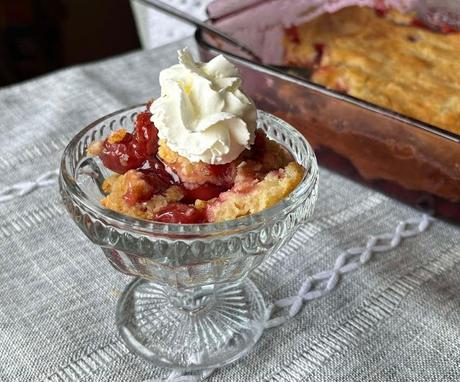 Easy 3-Ingredient Cherry Cobbler