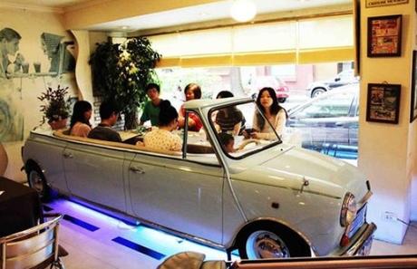 Restaurant in a Car