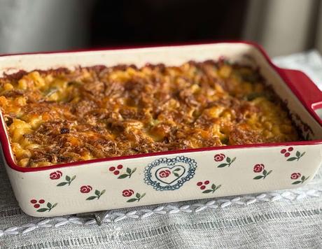 Cozy Green Bean Mac & Cheese Casserole