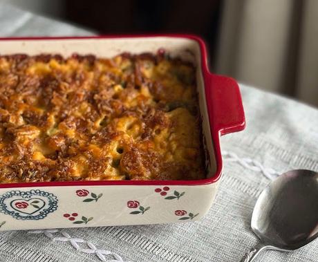 Cozy Green Bean Mac & Cheese Casserole