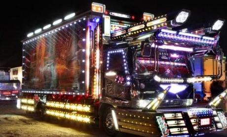 Japanese Dekotora Light Truck