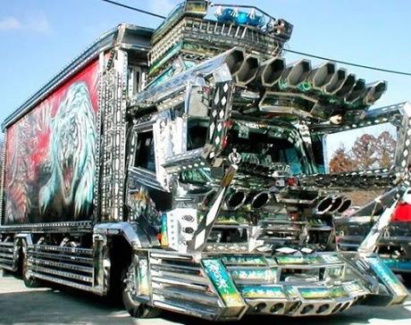 Japanese Dekotora Light Truck