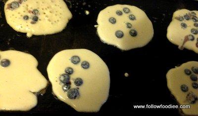 BLUEBERRY PANCAKES | EASY PANCAKES RECIPES | BLUEBERRY RECIPES