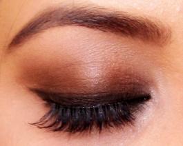 soft smokey eye