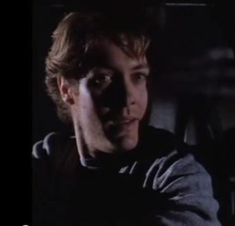 Wolf (1994) spader