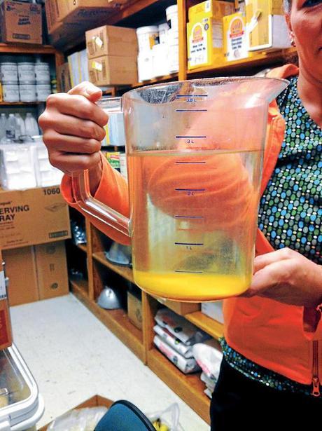 Contaminated water from the kitchen taps at Midland Trail Elementary School in Riverside, WV Monday. Photo: Rachel Molenda / WV Gazette