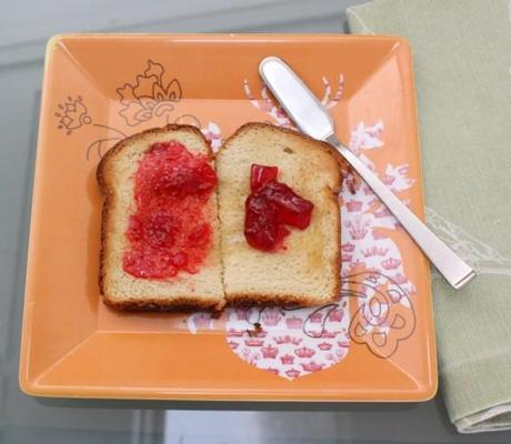 beet jelly on toast